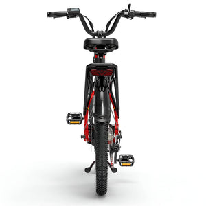Zoom sur les pneus tout-terrain du vélo électrique Lankeleisi ES500 Pro, adaptés aux chemins difficiles.